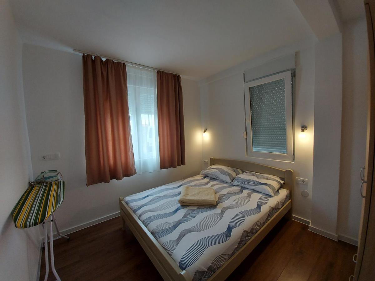 Halcon Apartments Kotor Bagian luar foto
