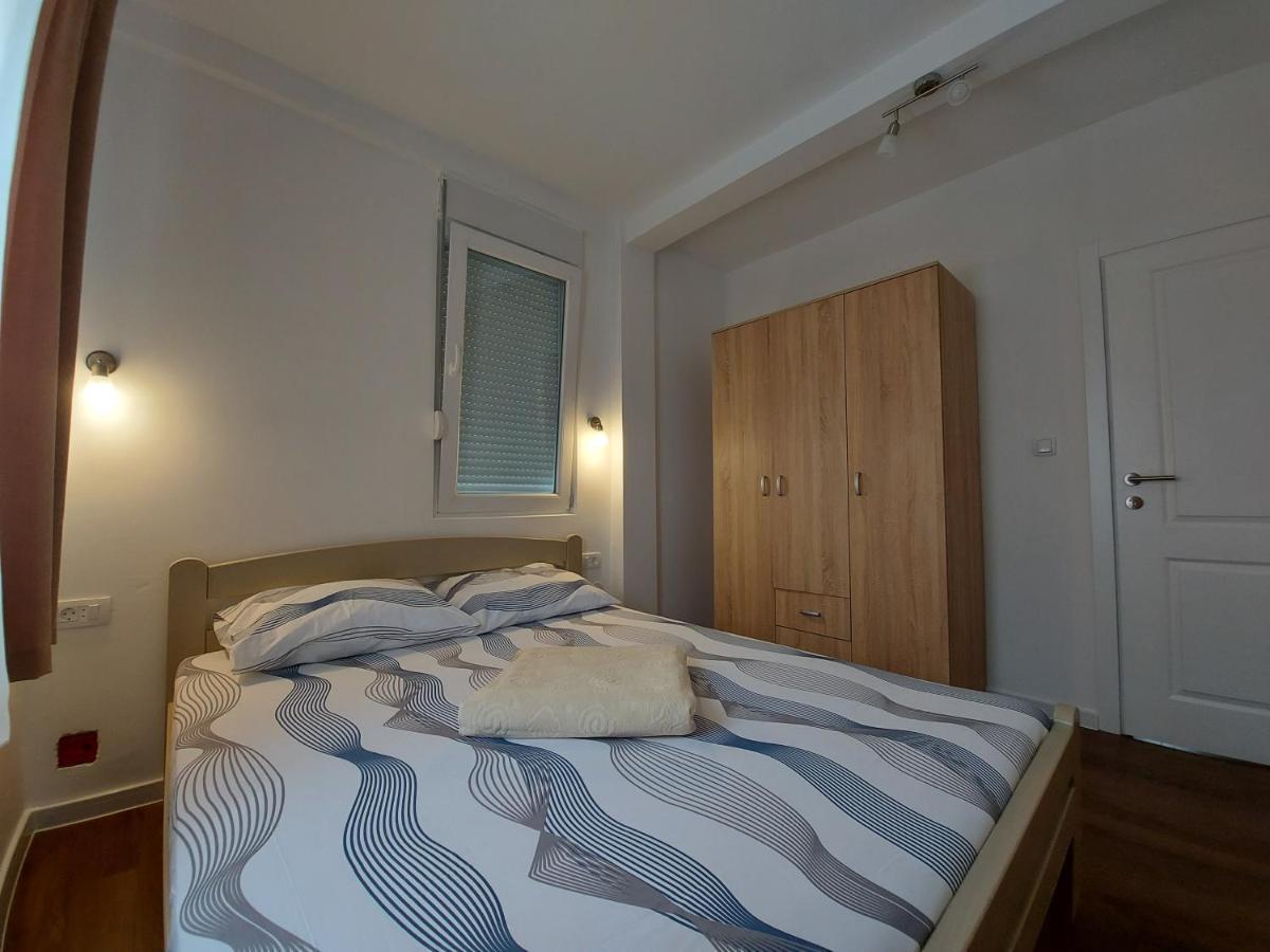 Halcon Apartments Kotor Bagian luar foto